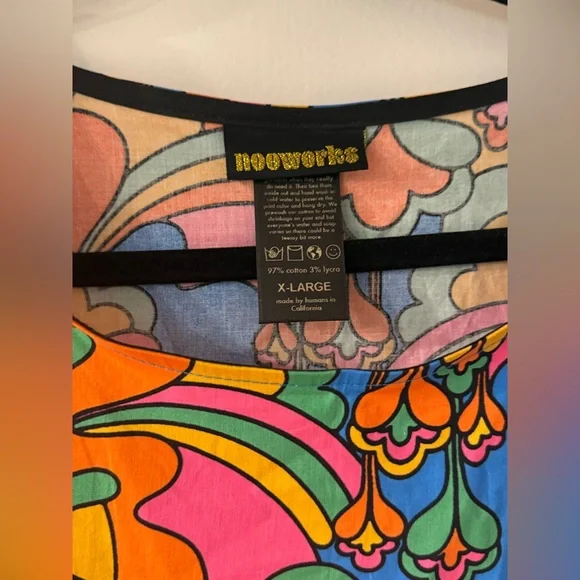 Nooworks Colorful Sleeveless Dress - Picture 2 of 3